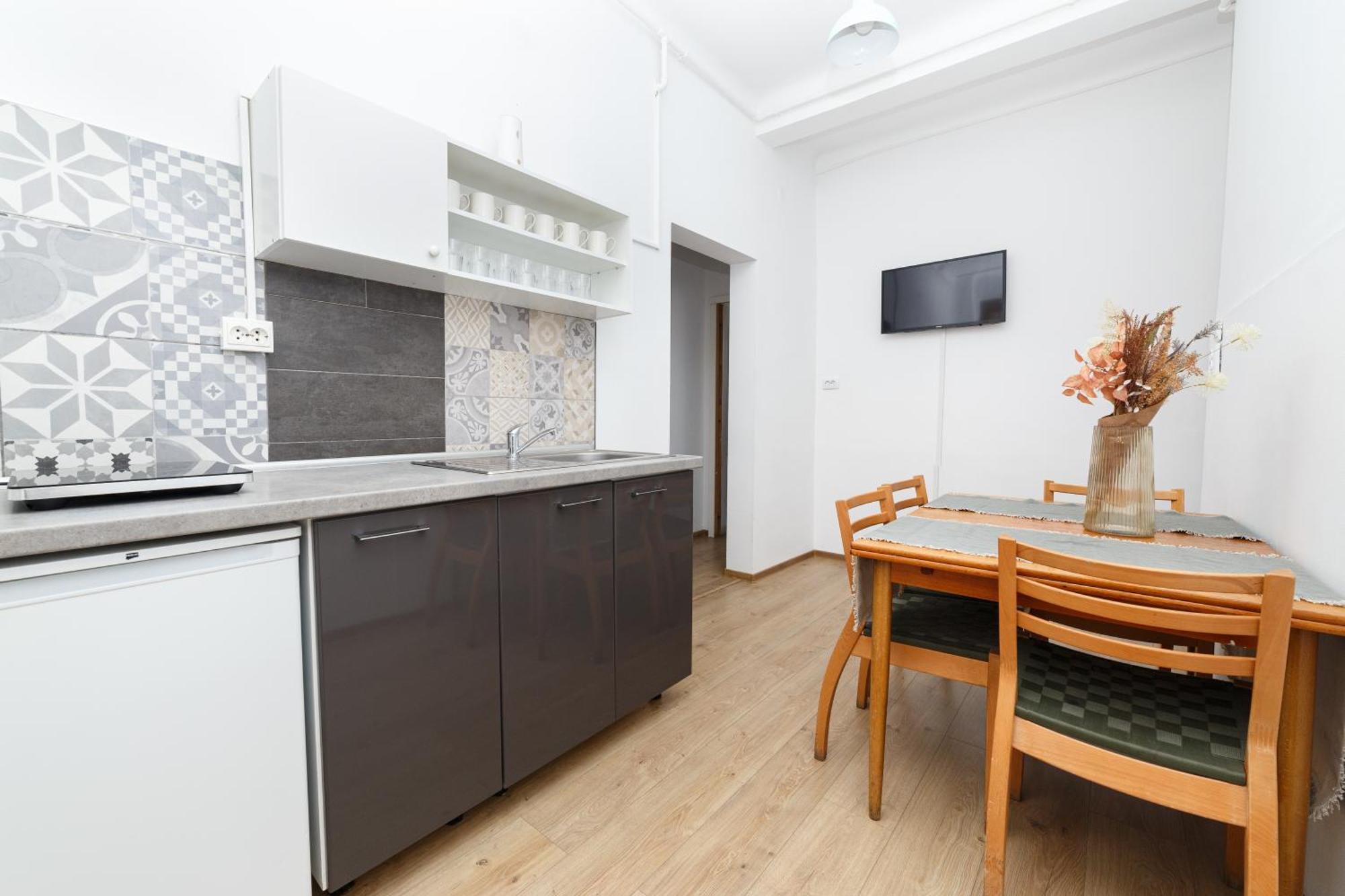 Color Apartments Franceza St Bucarest Extérieur photo